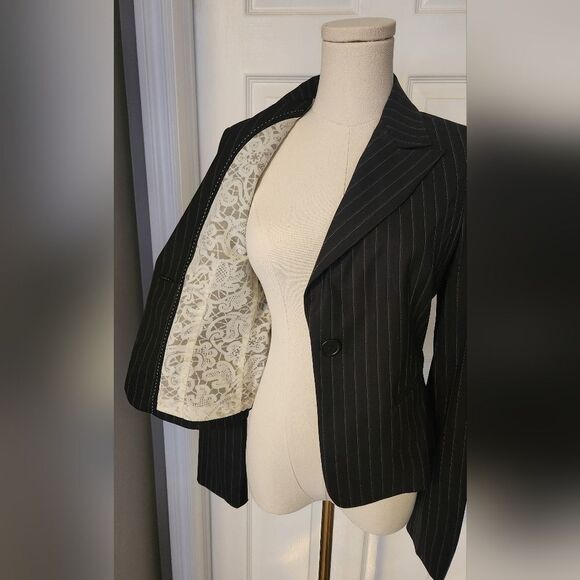 NWT BCBG Max Azria Navy Pinstripe Blazer - Sz Small - Picture 4 of 8